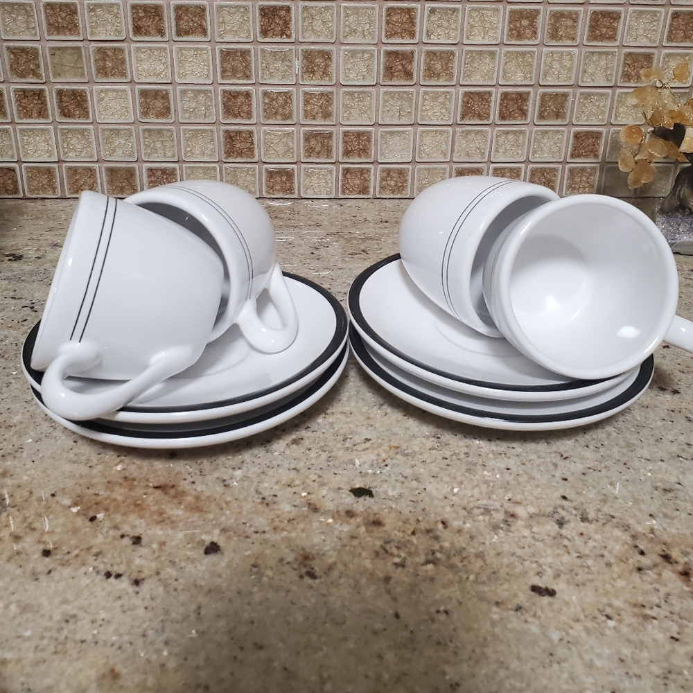 Emeril Espresso Cups,set of 4,never used.